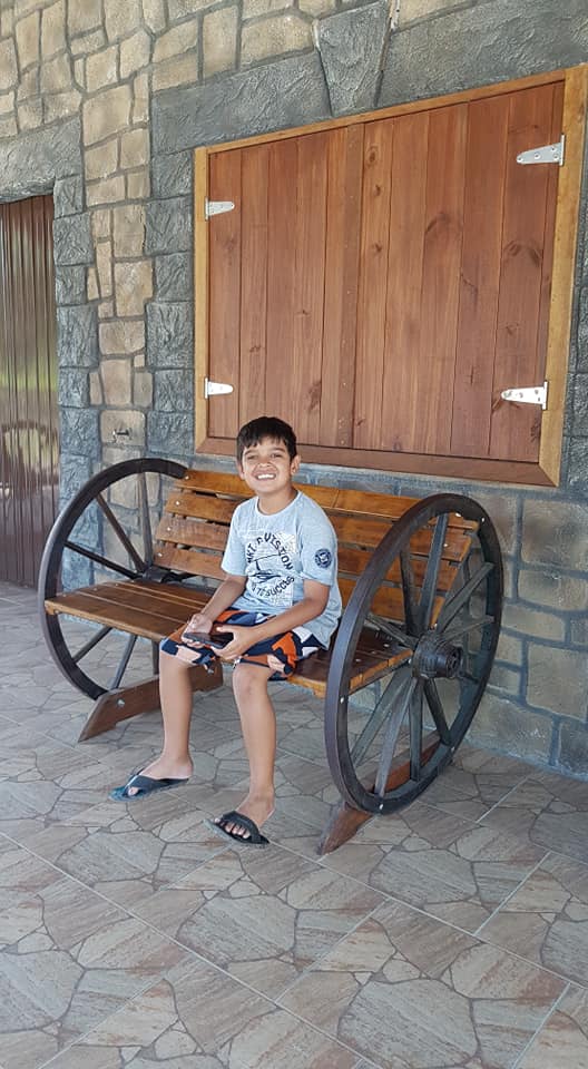 51323387_1977900832325756_7231024613336023040_n